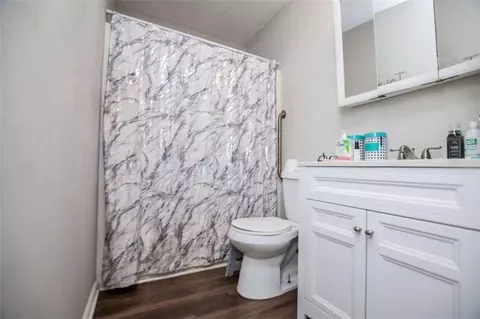 Bath - 110 Driver St, Temple, GA 30179 photo 1 of 1