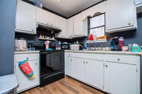 Kitchen - 110 Driver St, Temple, GA 30179 photo 2 of 2