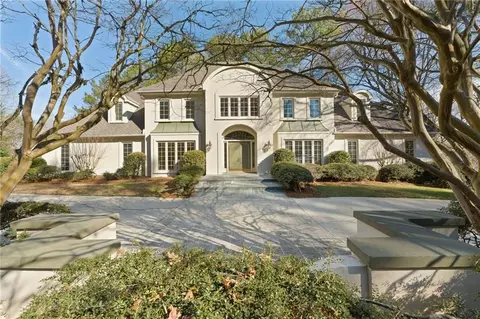2946 Cravey Trl NE, Atlanta, GA 30345