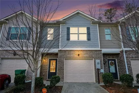 3287 Pennington Dr, Lithonia, GA 30038