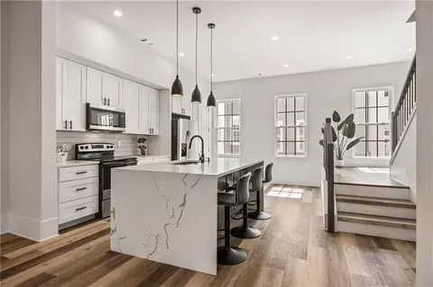 3165 Dogwood Dr #106, Hapeville, GA 30354