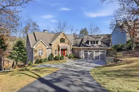 5264 Laurel Cir, Gainesville, GA 30506