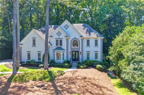 280 Fox Hunter Dr, Johns Creek, GA 30022