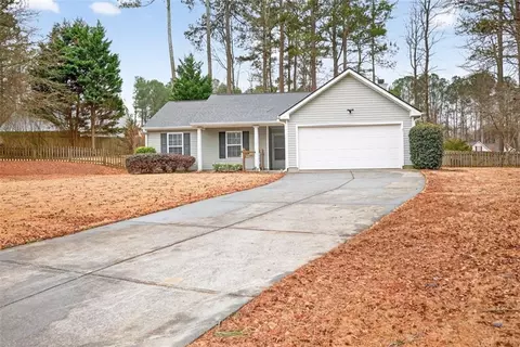 1202 Benton Ct, Bethlehem, GA 30620