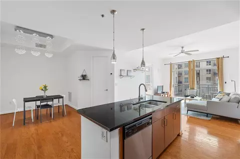 711 Cosmopolitan Dr NE #300, Atlanta, GA 30324