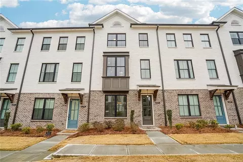 4247 Millcroft Pl #201, Buford, GA 30518