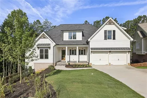 56 Knollwood Ct, Dawsonville, GA 30534