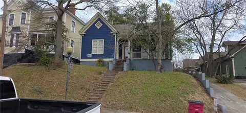 975 Maple St, Macon, GA 31201 photo 2