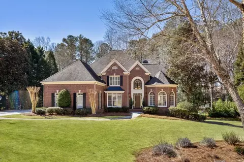 570 Glen Hampton Dr, Milton, GA 30004