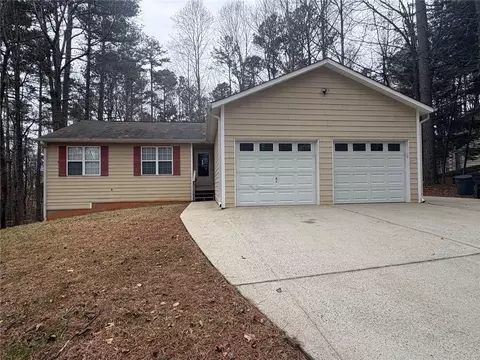 3940 Hardee Dr NW, Kennesaw, GA 30152