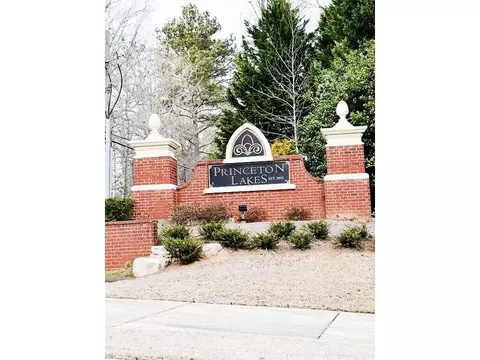 3154 Welmingham Dr SW, Atlanta, GA 30331