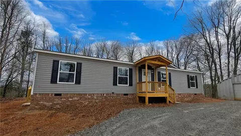 859 Mountain Ridge Dr, Dahlonega, GA 30533
