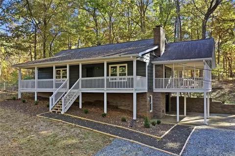 6231 Reinhardt College Pkwy, Waleska, GA 30183