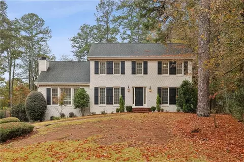 4373 Fielding Ln, Peachtree Corners, GA 30092