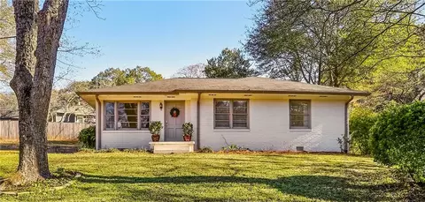 1044 N Carter Rd, Decatur, GA 30030