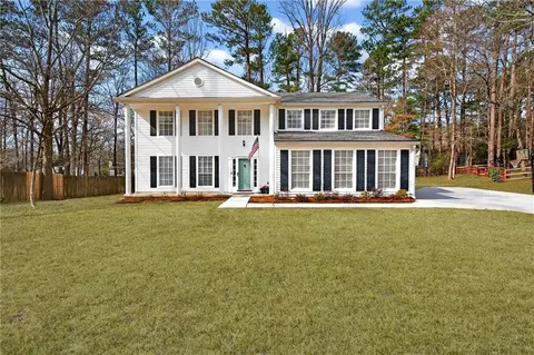 5727 Shawn Ter, Peachtree Corners, GA 30092