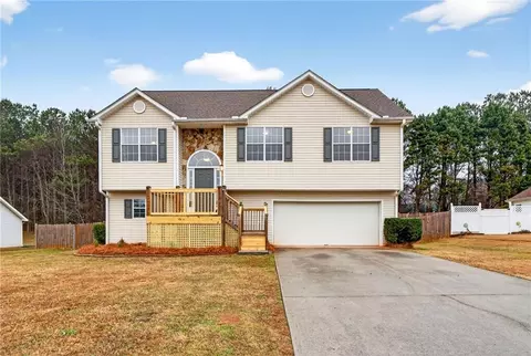 Exterior - 100 Arlington Dr, Covington, GA 30016 photo 3 of 9