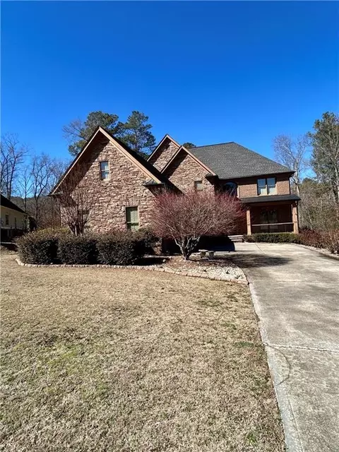1516 Rocky River Dr, Lawrenceville, GA 30045