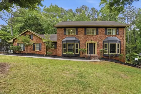 600 Branch Valley Ct, Roswell, GA 30076