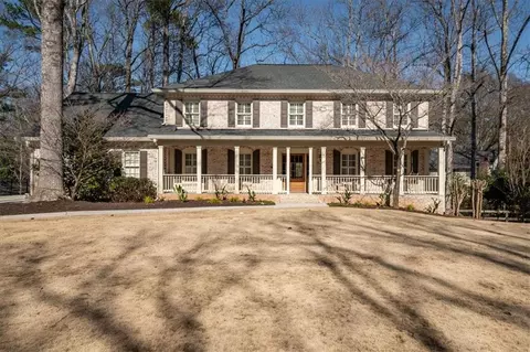 5368 Trowbridge Dr, Dunwoody, GA 30338
