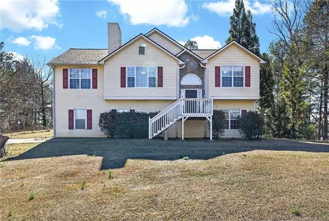 3461 Swan Dr, Douglasville, GA 30134