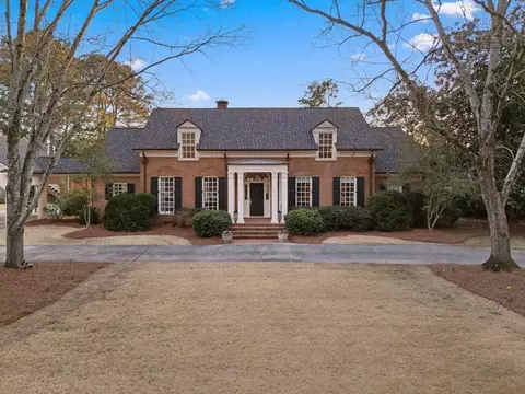 2950 Rivermeade Dr NW, Atlanta, GA 30327