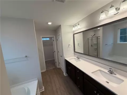 Bath - 16 Jazz Dr, Pooler, GA 31322 photo 1 of 2