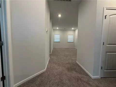 Entry Way - 16 Jazz Dr, Pooler, GA 31322 photo 4 of 4