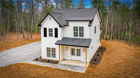 56 Running Brooke Ct, Morganton, GA 30560