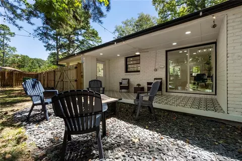 1690 Carter Rd, Decatur, GA 30032