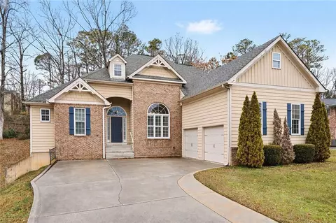 4597 Alpine Dr, Lilburn, GA 30047