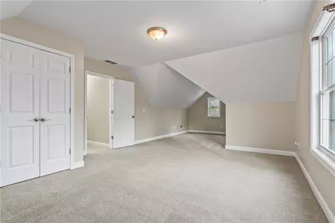 Bedroom - 7720 Paces Ln, Gainesville, GA 30506 photo 11 of 13