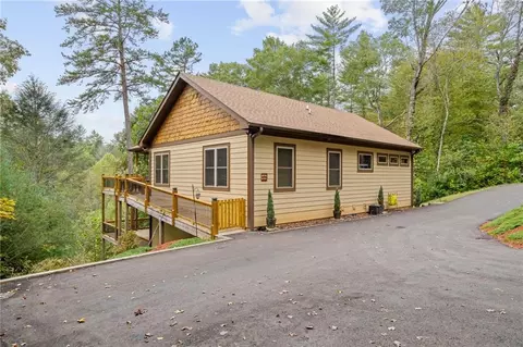 292 Silver Fox Trl, Blue Ridge, GA 30513