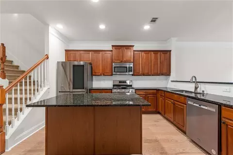 Kitchen - 3476 Flycatcher Way, Duluth, GA 30097 photo 4 of 4