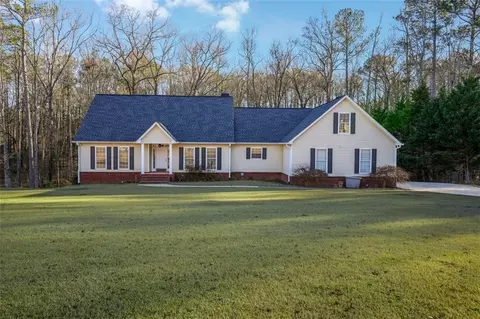 460 Holly Hills Ln, Mcdonough, GA 30252
