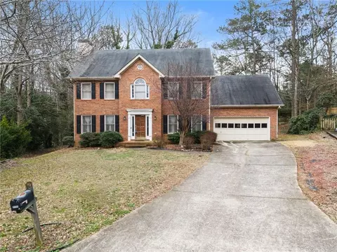 Exterior - 2755 Pine St, Duluth, GA 30096 photo 2 of 12