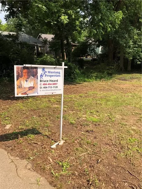 1616 Derry Ave SW, Atlanta, GA 30310