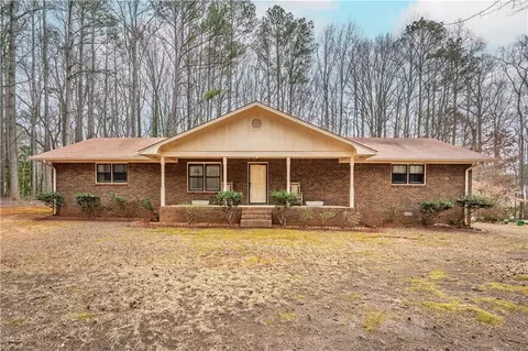 4505 Brookwood Dr, Mableton, GA 30126