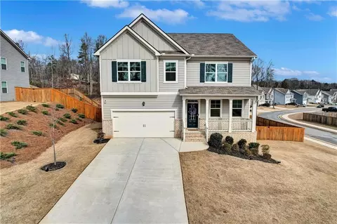 129 Thompson Dr, Dallas, GA 30132