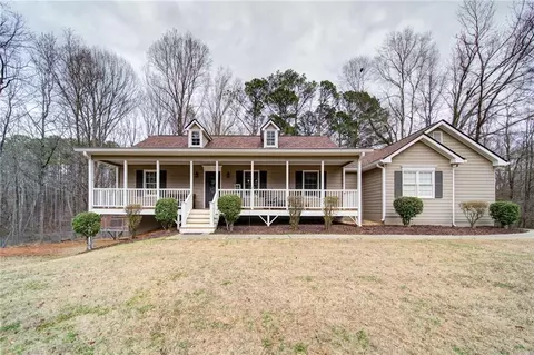 712 Trickum Valley Dr, Woodstock, GA 30188