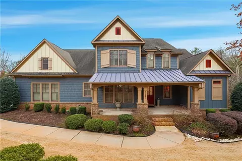 9083 Hanover St, Lithia Springs, GA 30122
