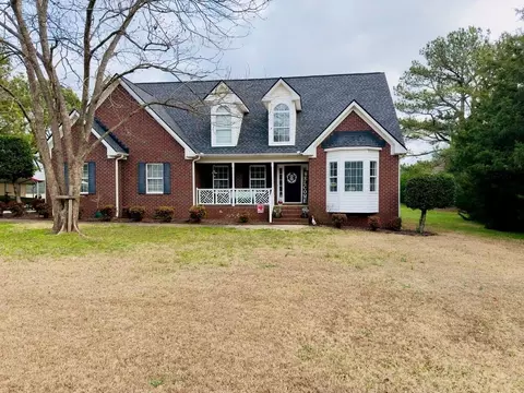 14 Kirstie Ln, Winterville, GA 30683
