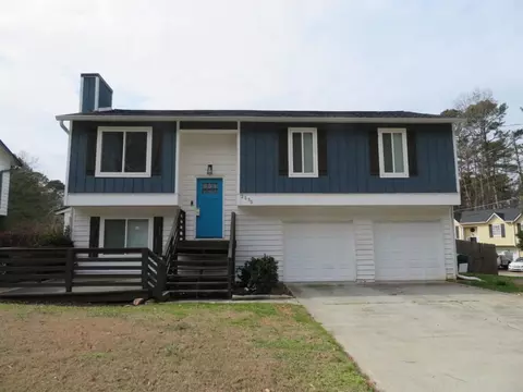 2235 Scarbrough Dr, Stone Mountain, GA 30088