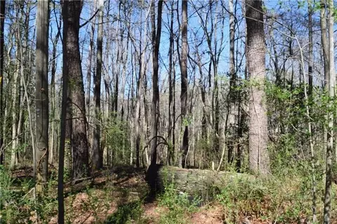 5320 Beth Dr, Austell, GA 30106 photo 2