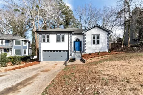 5969 Rotondo Pl, Norcross, GA 30093