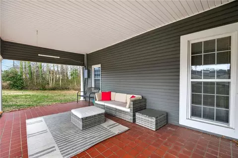 Exterior - 44 E Johnson St, Temple, GA 30179 photo 3 of 6