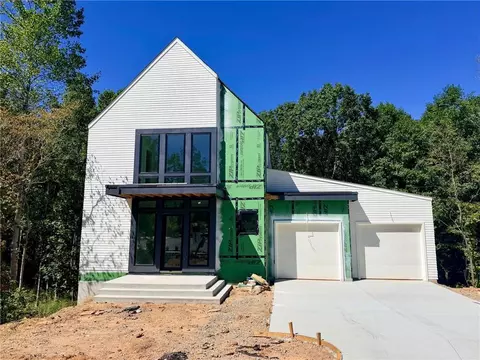 175 Cedarwood Ln, Roswell, GA 30075