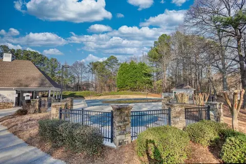 9226 Golfview Cir, Covington, GA 30014 photo 10