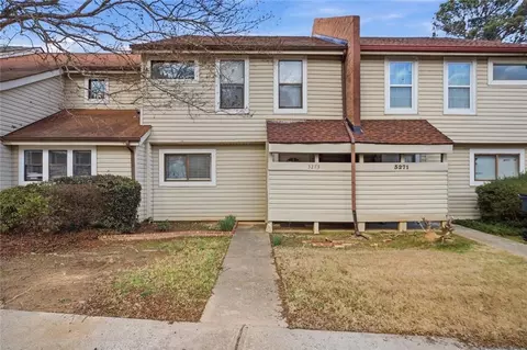 3273 Tennington Pl, Lawrenceville, GA 30044
