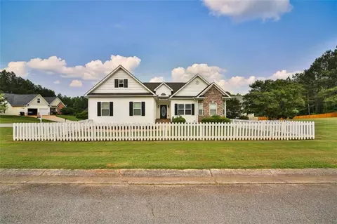 501 Grace Ct, Temple, GA 30179